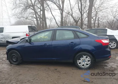2012 Ford Focus Se из США, поврежденный, VIN 1FAHP3F21CL148367